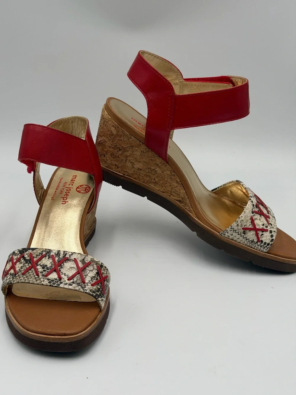 Marc Joseph Dyckman Street Sandals Wedge in Red and Beige Size 5
